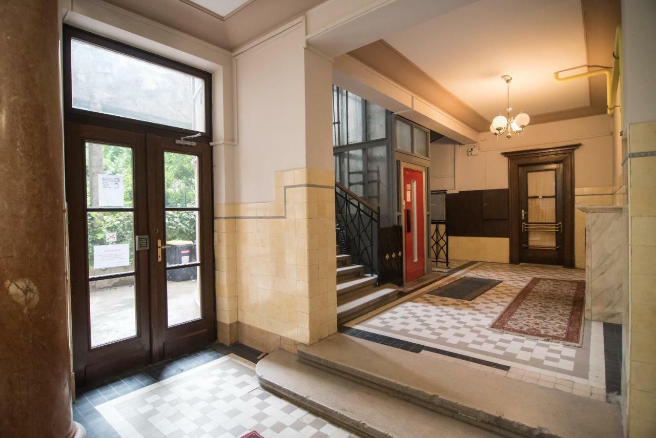 Budget apartment Boedapest Buitenkant foto